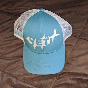 Yeti hat